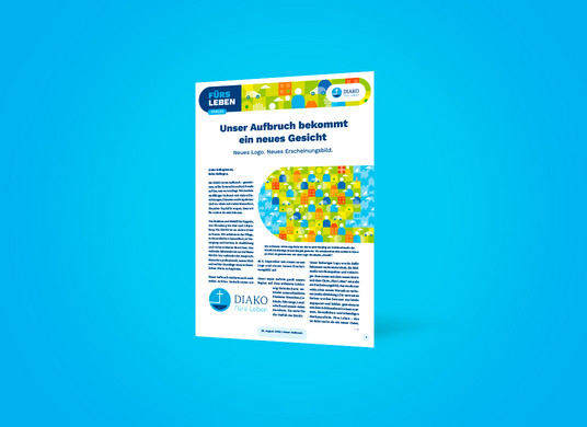 Ansicht einer Ausgabe FürsLeben vor blauem Hintergrund
